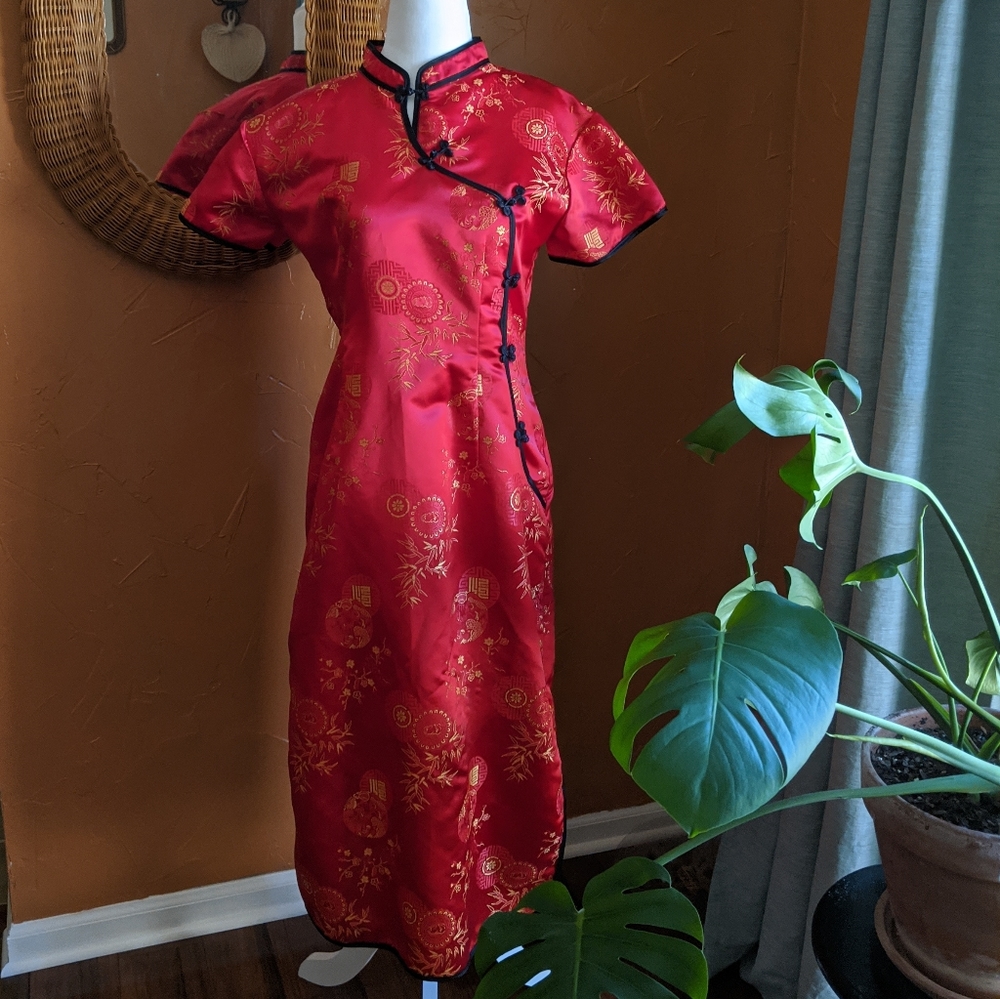 Qipao dress